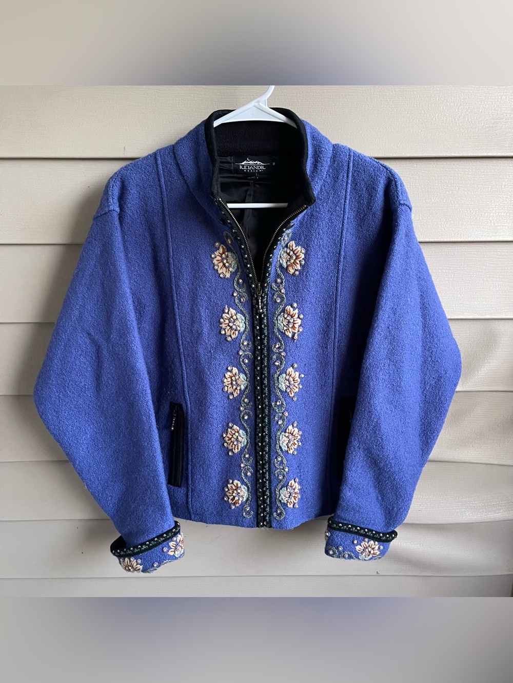 Icelandic Design M Blue Wool Jacket Floral Embroidered Nordic Full Zip Cabincore